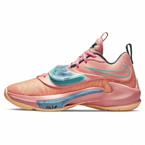 *** Nike Zoom Freak 3